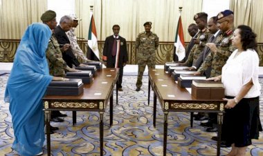 Sudan'da geçici hükümet resmen kuruldu