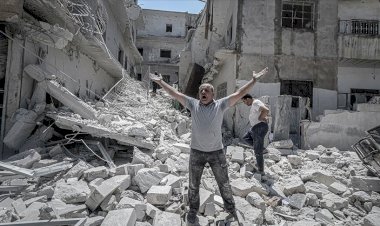 İdlib'de savaş uçaklarıyla sivil katliam: 9 ölü