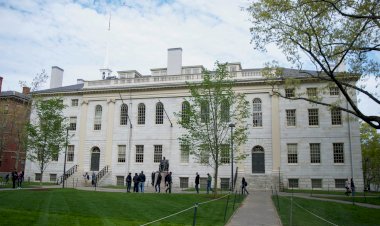 ABD'de Harvard Üniversitesini kazanan Filistinli öğrenci sınır dışı edildi