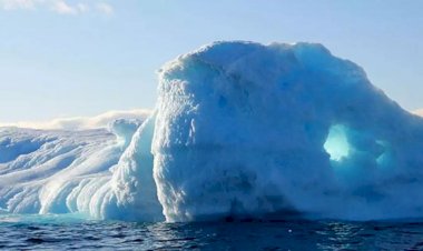 Grönland'da buzul koptu: 1 ölü, 2 kayıp