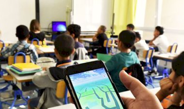 OECD raporu: İnternet okuldan soğutuyor