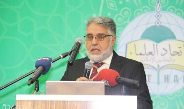 'Caminin fonksiyonu ibadetle bitmemektedir'