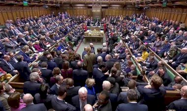 İngilizlerin çoğu parlamento ve hükümete güvenmiyor