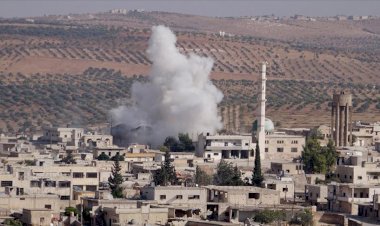 İdlib'e hava saldırıları sürüyor