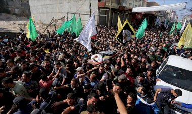 Şehid Ebu'l Ata ve Eşi ebediyete uğurlandı