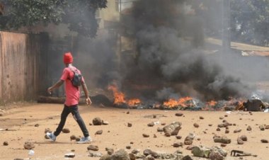 Gine'de anayasa reformu protestolarında 3 kişi öldü