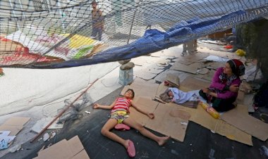 Yunanistan'daki mülteci kampında bir bebek öldü