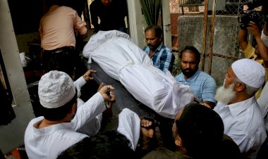 Hindistan'da inek kaçırdıkları iddiasıyla iki kişi linç edildi