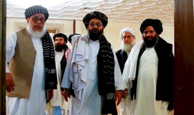 İran Dışişleri Bakanı Zarif, Taliban heyetiyle görüştü