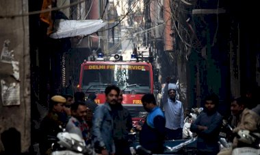 Hindistan'da fabrika yangını: 43 ölü