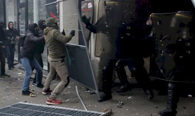 Fransa'da ateş düşmüyor