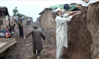 Her yağmurda evlerini yeniden yapıyorlar