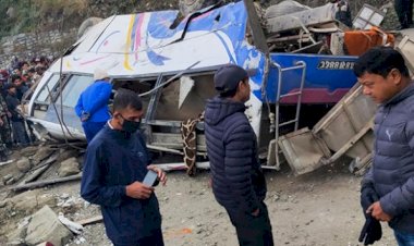 Nepal’de otobüs kazası: 14 ölü, 18 yaralı
