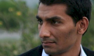 Peygamberimize hakaret eden Profesör müsveddesine idam cezası