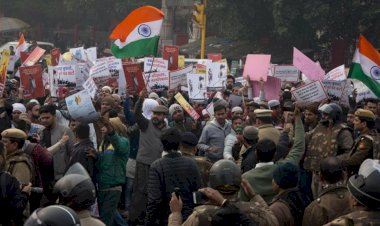 Hindistan'da Vatandaşlık Yasası karşıtı protestolar sürüyor