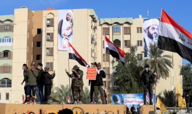 Irak Hizbullahı ABD'nin Bağdat Büyükelçiliğinden çekilmiyor