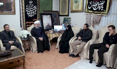 Ruhani ve Mukteda Sadr'dan Kasım Süleymani'nin evine taziye ziyareti