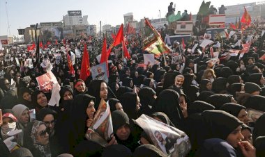 Kasım Süleymani'nin cenazesinin defni izdihamda ölenler nedeniyle ertelendi