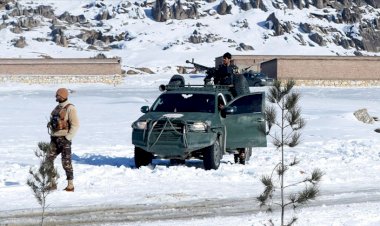 Afganistan hükümeti Taliban'a ateşkes teklifini yineledi