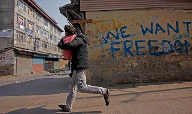 Cammu Keşmir'de belirlenemeyen hastalık sebebiyle 10 çocuk öldü