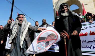 Gazzeliler, 'Yüzyılın İhaneti' anlaşmasını protesto etti