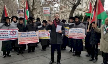 'Yüzyılın Hırsızlığı' New York'ta protesto edildi