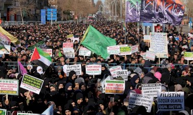Diyarbakır’da 'Kudüs Bizimdir' mitingi başladı