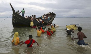 16 Arakanlı mülteci denizde boğularak can verdi
