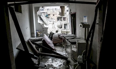 Rus savaş uçakları Halep kırsalında 2 hastaneyi vurdu