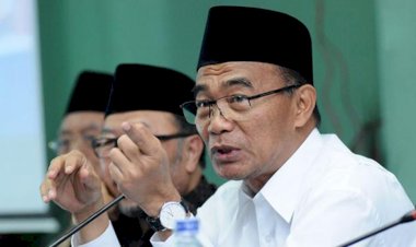 Bakan Muhadjir'den Endonezya'da 'varlıklı kişiler yoksullarla evlensin' önerisi