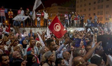 Tunus'taki Nahda Hareketi Partisi hükümet krizinden zaferle çıktı