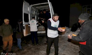 İHO-EBRAR’dan Van depremzedelerine yardım eli