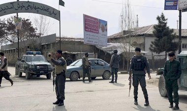 Kabil'de liderlerin katıldığı törene saldırı: 29 ölü