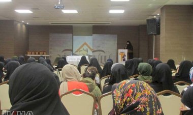 TESSEP İstanbul'da 'Aile Okulu' seminerlerinin finalini gerçekleştirdi