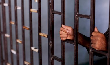 Ürdün'de ziyarete kapatılan hapishanede protesto: 2 ölü