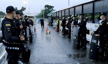 Latin Amerika'da koronavirüs: Kolombiya yabancıların ülkeye girişini yasakladı, Venezüella'da karantina var