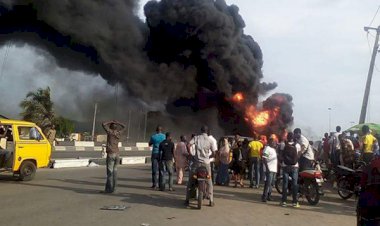 Nijerya'da petrol boru hattında patlama: 15 ölü