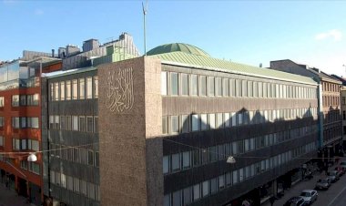 Finlandiya'da ilk kez 'internet üzerinden' cuma namazı kılındı