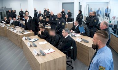 Almanya'da ırkçı terör örgütü üyelerine hapis cezası