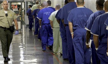 ABD'deki cezaevlerinde Kovid-19 endişesi artıyor