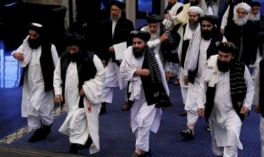 Taliban heyeti 18 yılın ardından ilk kez Kabil'e geldi