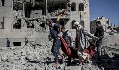 Suudi Arabistan Yemen'de sivillere saldırdı