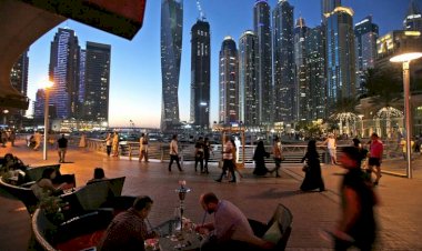 Dünya salgınla boğuşurken, BAE kapalı olan barlar sebebiyle evlere alkol siparişi derdinde