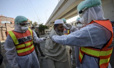 Pakistan Anayasa Mahkemesi, Sağlık Bakanı'nın görevden alınmasını istedi